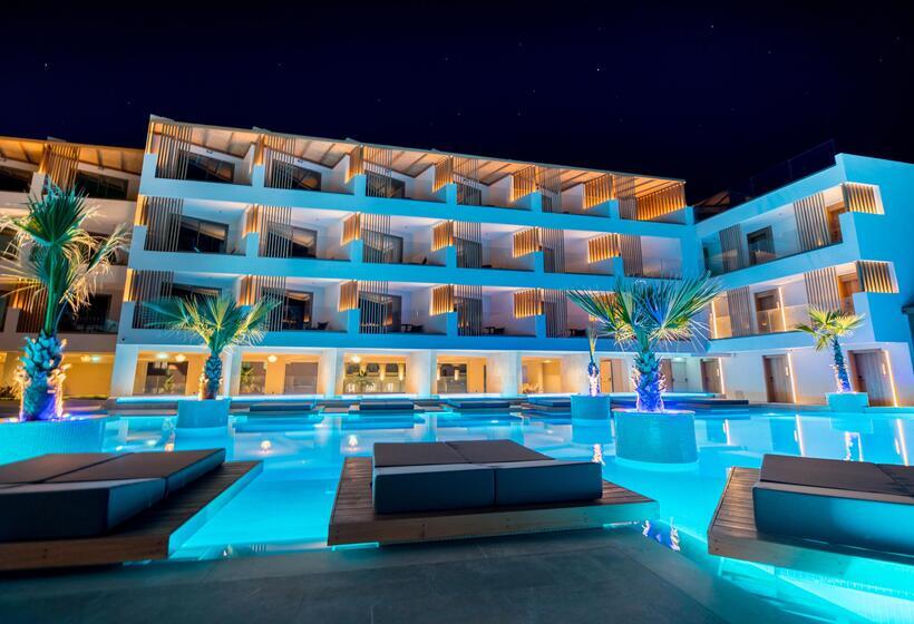 Akasha Beach Hotel & Spa