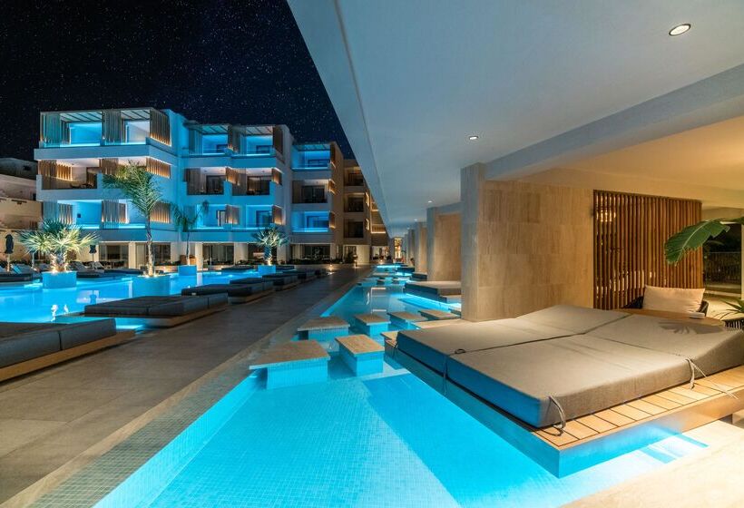 Akasha Beach Hotel & Spa