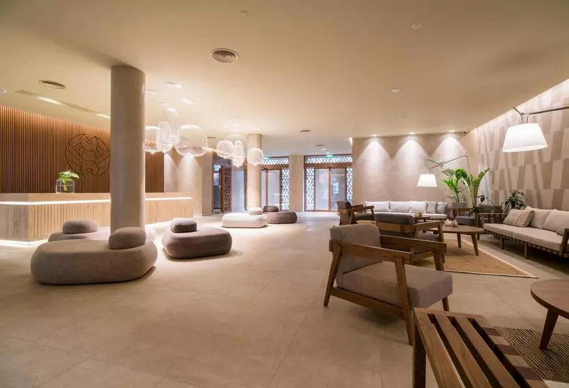 Akasha Beach Hotel & Spa