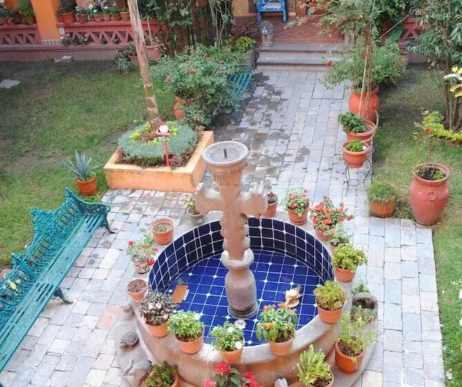 Отель Boutique Posada La Casona De Cortés