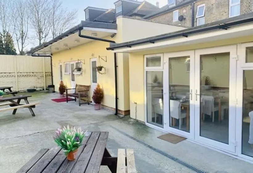 Отель Britannia Inn