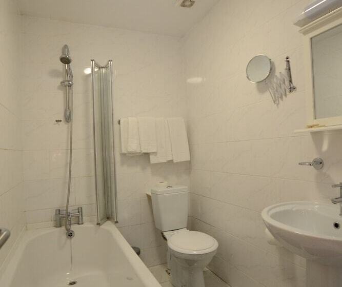 فندق Britannia Inn