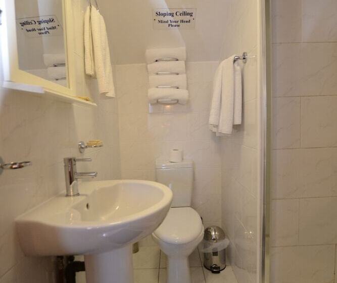 فندق Britannia Inn