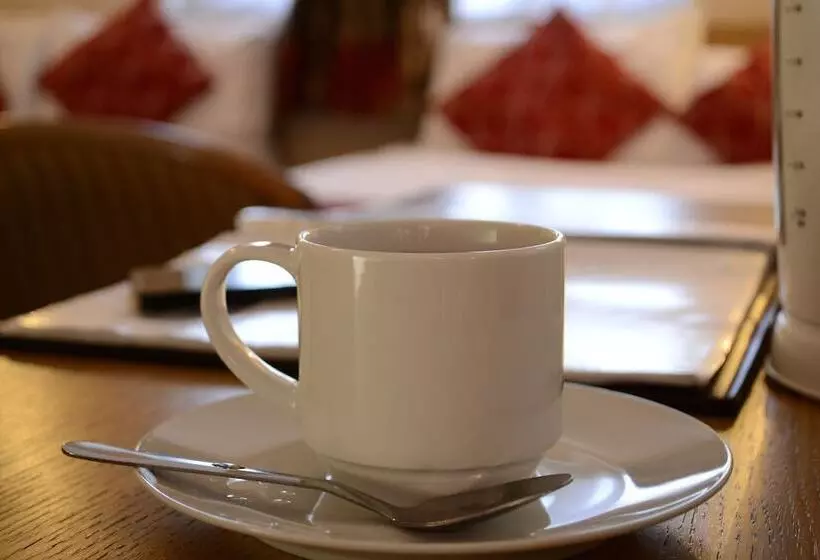 Отель Britannia Inn