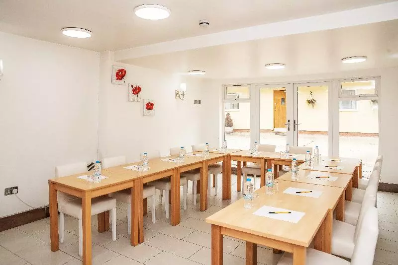 Отель Britannia Inn