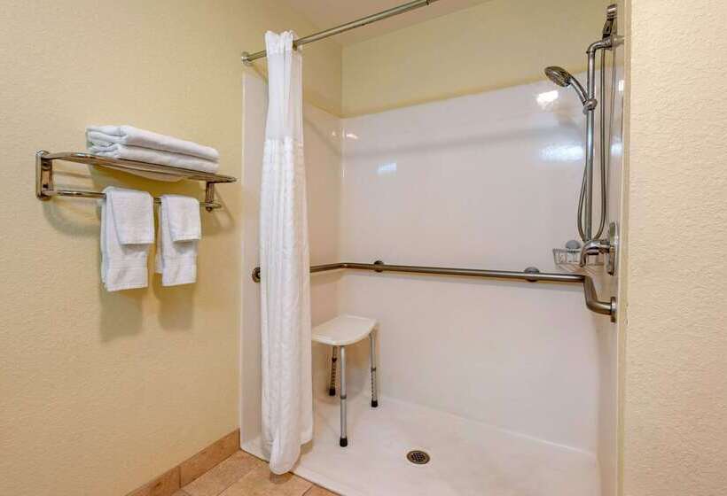 בית מלון כפרי Comfort Inn & Suites Northeast  Gateway