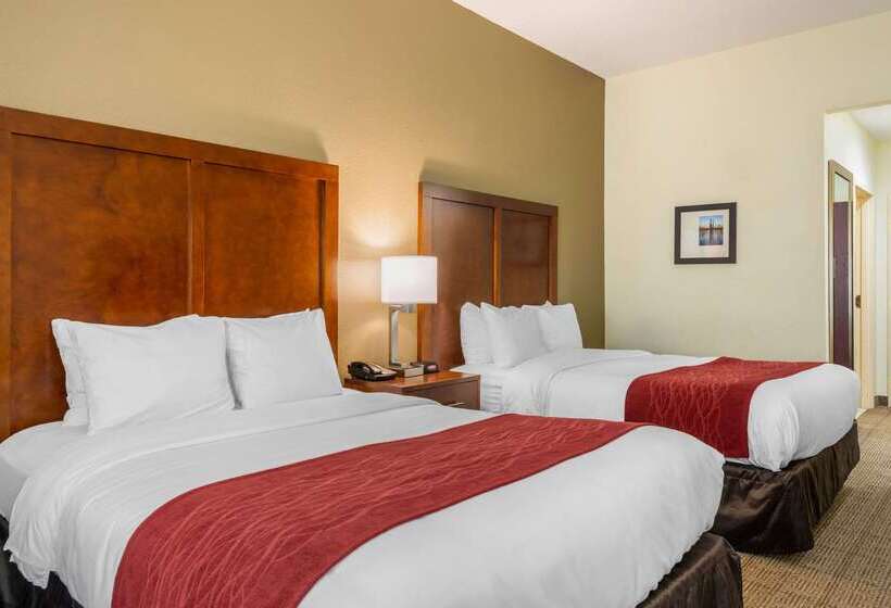 בית מלון כפרי Comfort Inn & Suites Northeast  Gateway