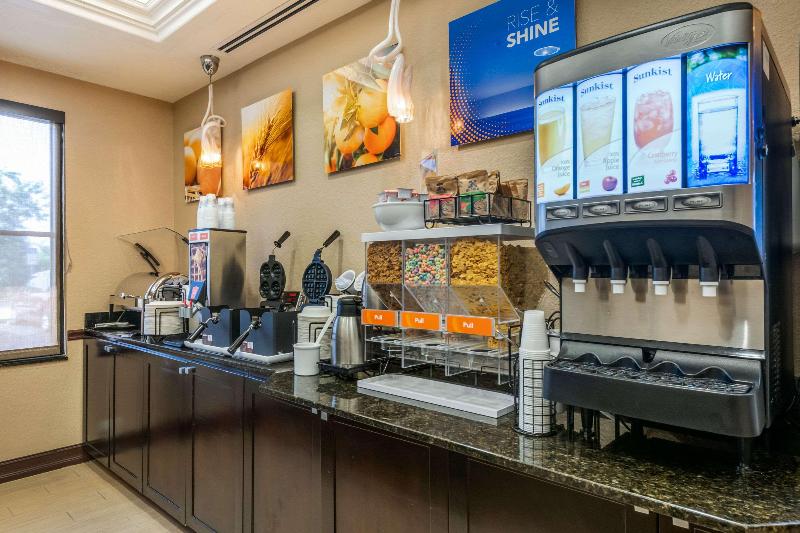 בית מלון כפרי Comfort Inn & Suites Northeast  Gateway