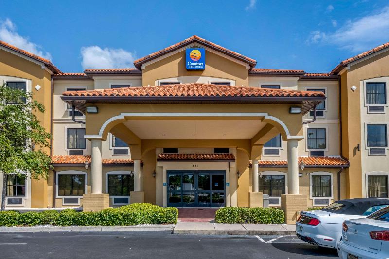 בית מלון כפרי Comfort Inn & Suites Northeast  Gateway