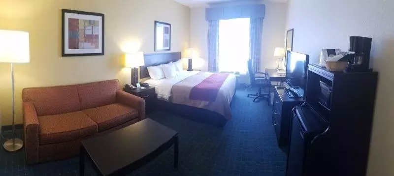 호텔 Comfort Inn & Suites Northeast Gateway