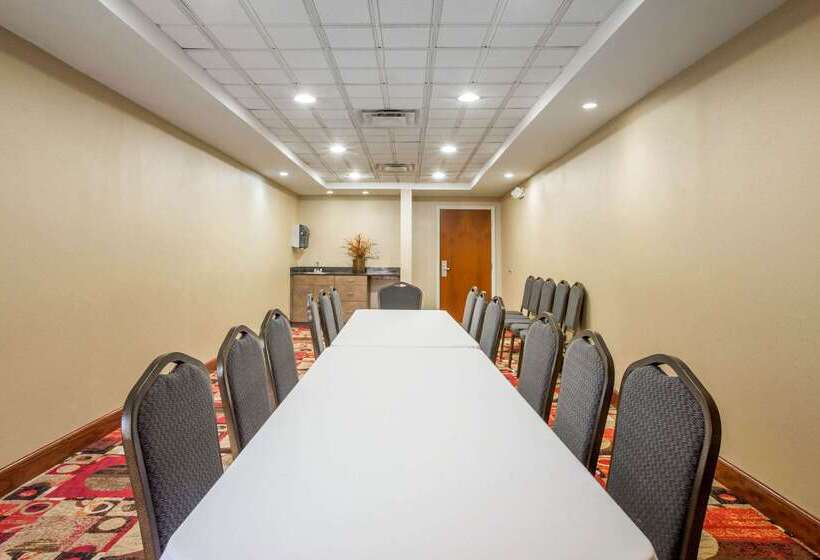 فندق Comfort Suites Golden Isles Gateway