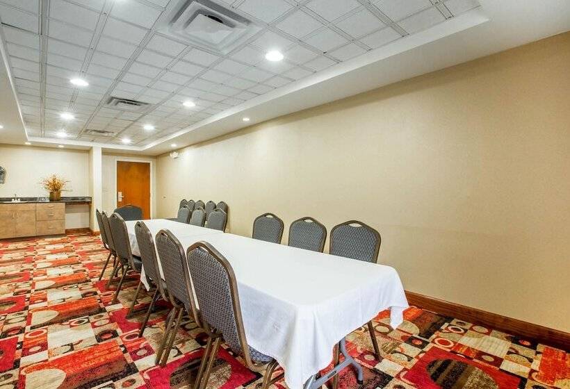 فندق Comfort Suites Golden Isles Gateway