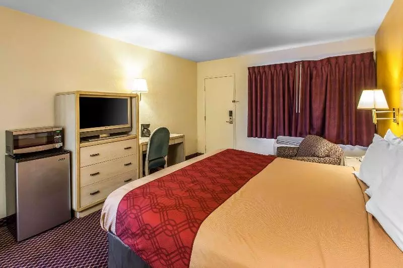 ホテル Downtown Inn