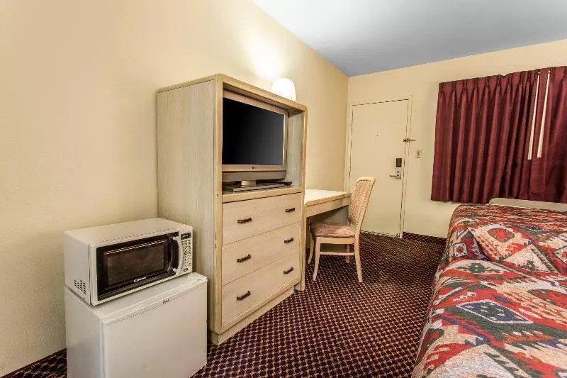 ホテル Downtown Inn