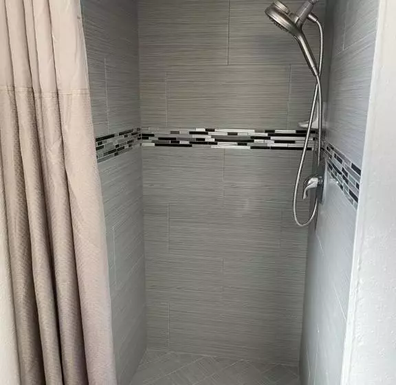 ホテル Downtown Inn