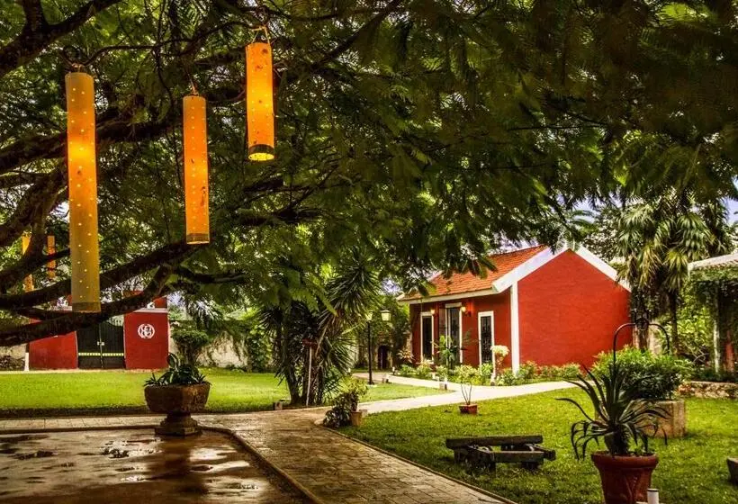 هتل Hacienda Santa Cruz