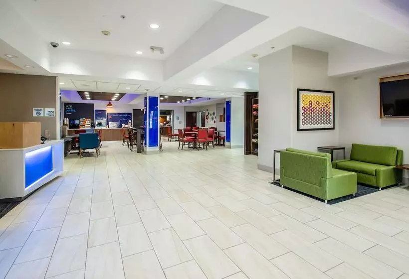 호텔 Holiday Inn Express & Suites   Olathe South, An Ihg