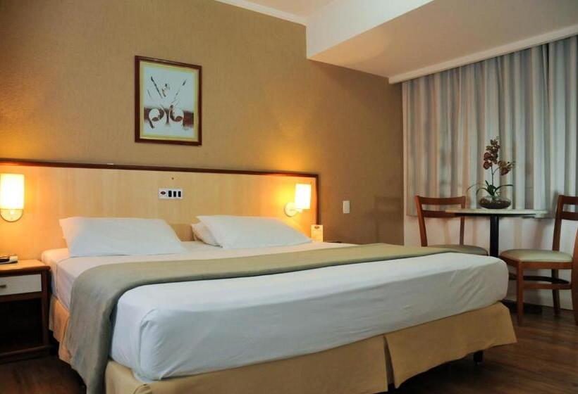 בית מלון כפרי Inter Plaza