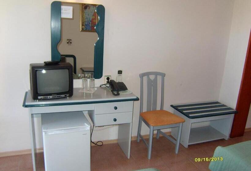 هتل Iskar & Aquapark   All Inclusive