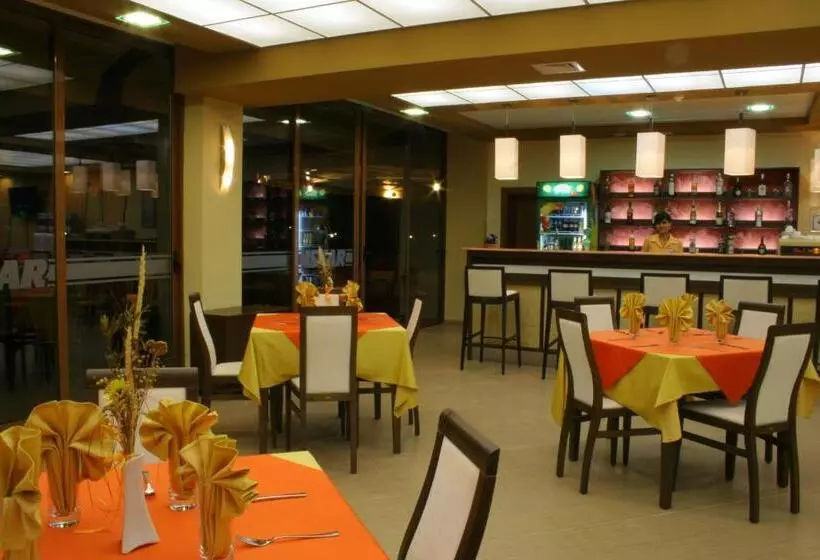 Hotel Iskar & Aquapark   All Inclusive