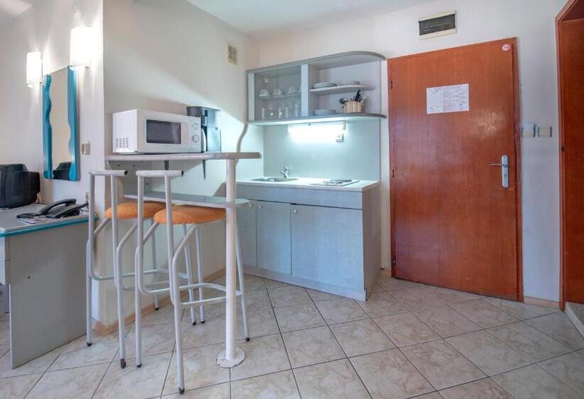 هتل Iskar & Aquapark   All Inclusive