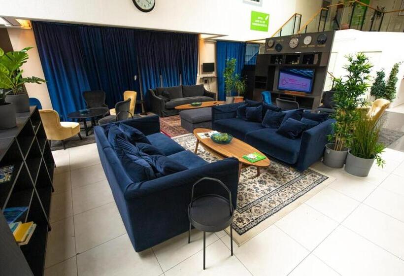 هتل L Kvarntorget