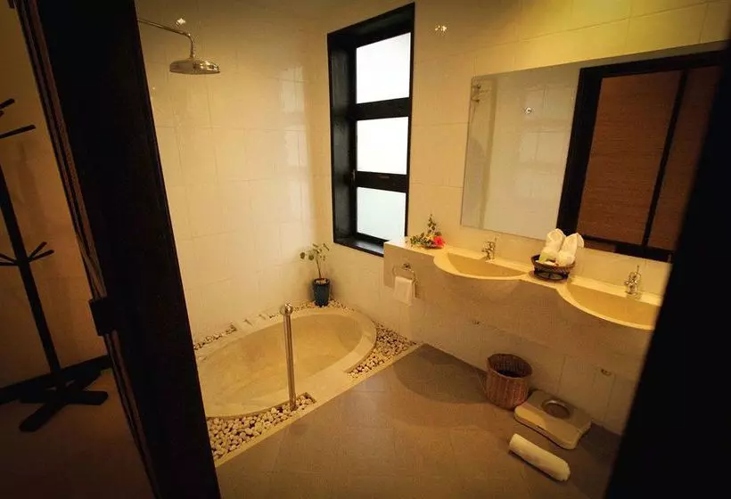 هتل La Maison d'Angkor