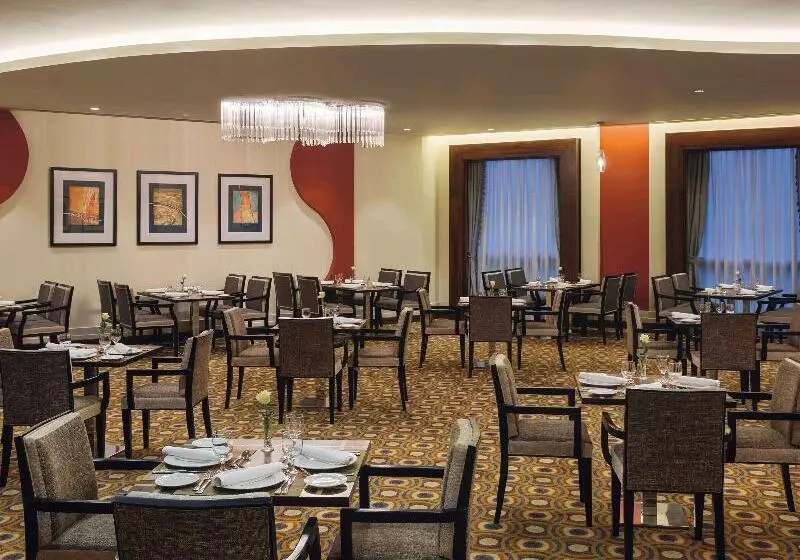 בית מלון כפרי Movenpick Makkah Hajar Tower