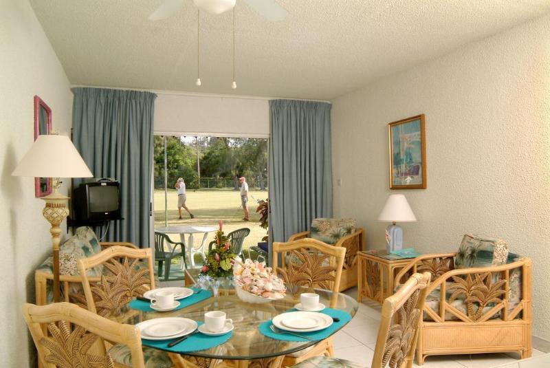 هتل Plum Tree Club