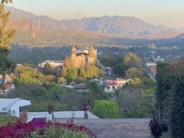 Posada Del Tepozteco Hotel & Gallery