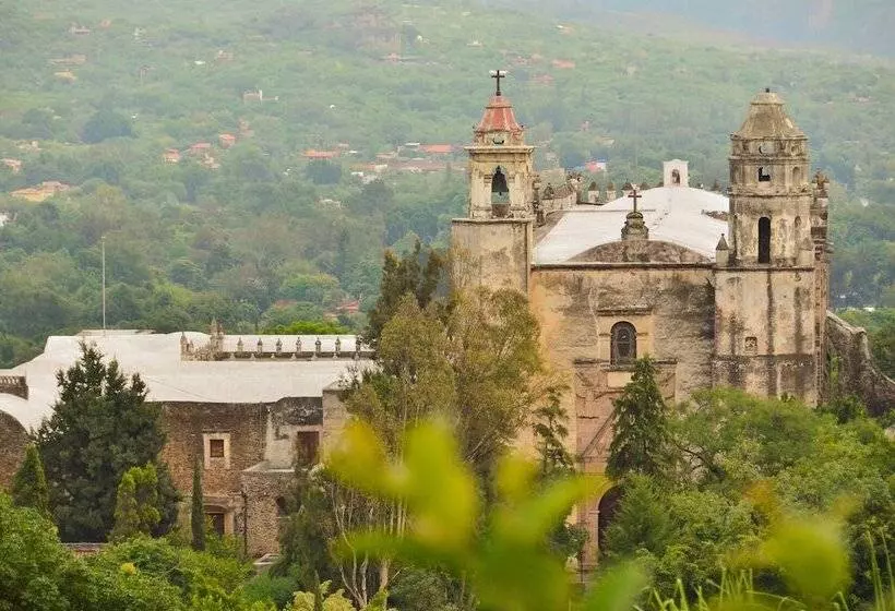 Posada Del Tepozteco Hotel & Gallery