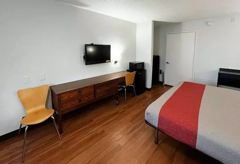 Motel 6 Lake Charles, La