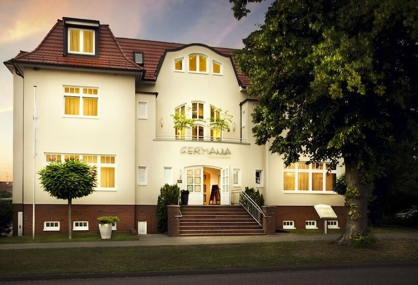 Отель Germania