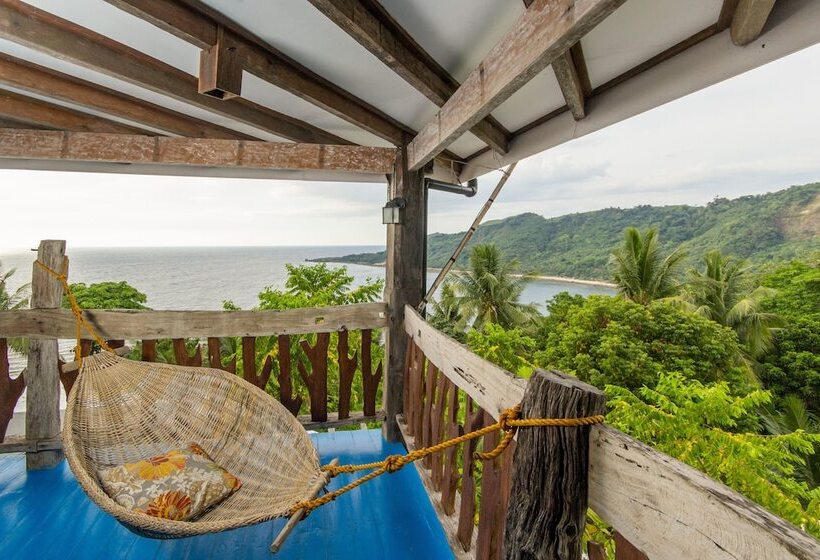 בית מלון כפרי Oldwoods By The Sea Nature Resort   Pangasinan