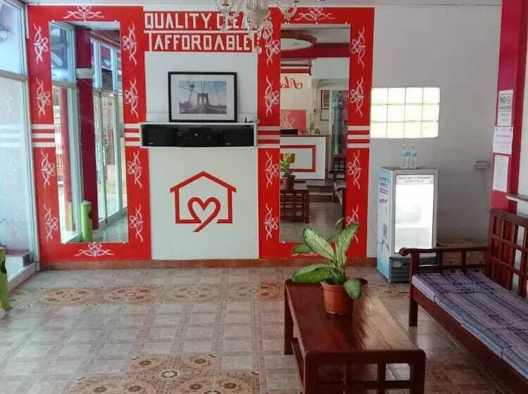 ホテル Surigao Tourist Inn Main