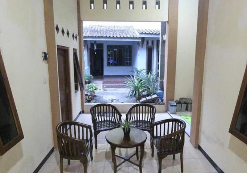 הוסטל Homestay Sekar Syariah