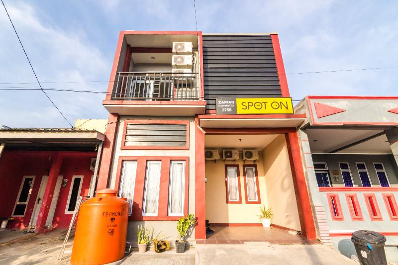 هاستل Spot On 2755 Zainab Homestay Syariah