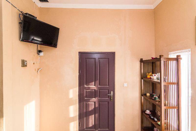 هاستل Spot On 2755 Zainab Homestay Syariah