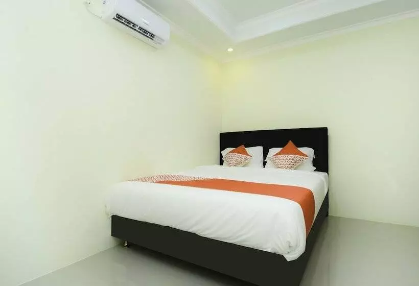 هتل Edelweiss Residence Syariah By Oyo Rooms