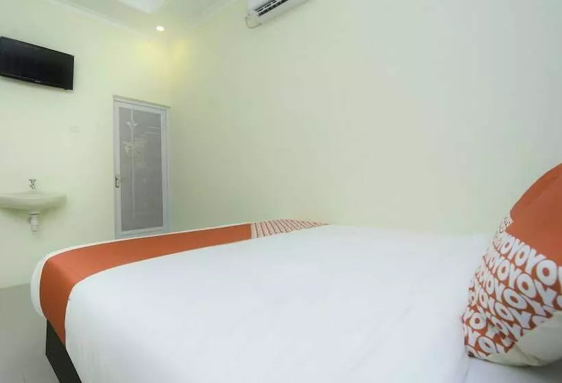هتل Edelweiss Residence Syariah By Oyo Rooms