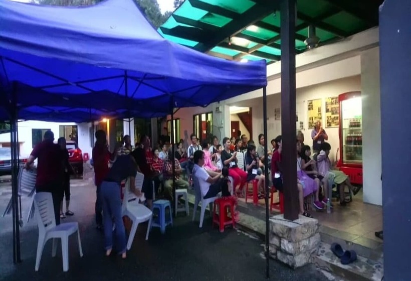 בית מלון כפרי Lembin Village Sdn Bhd