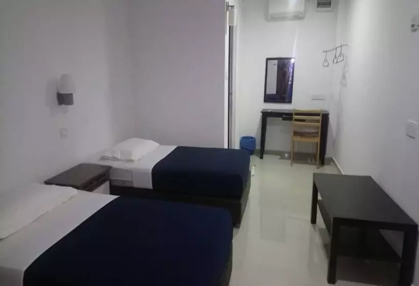 ホテル Lembin Village Sdn Bhd