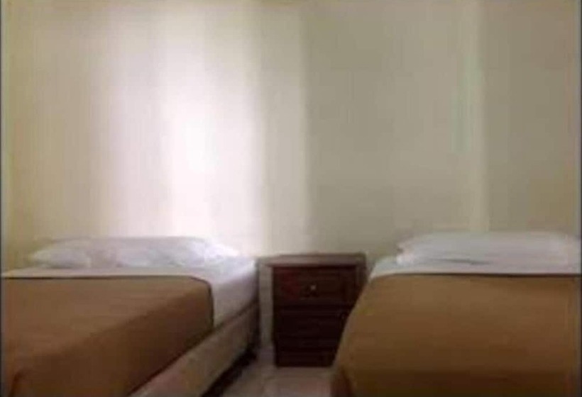 בית מלון כפרי Lembin Village Sdn Bhd