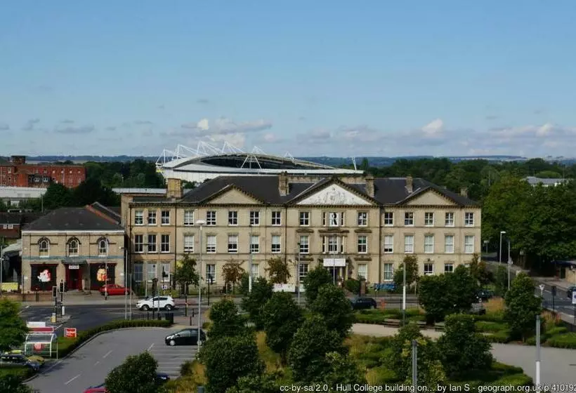 Park Hotel & Apartments