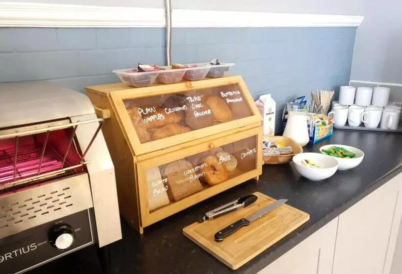 Park Hotel & Apartments