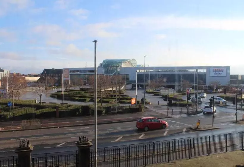 Park Hotel & Apartments