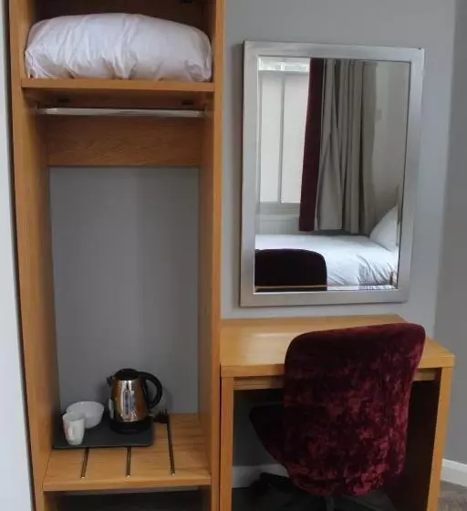 Park Hotel & Apartments