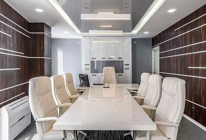 هتل Persian Plaza