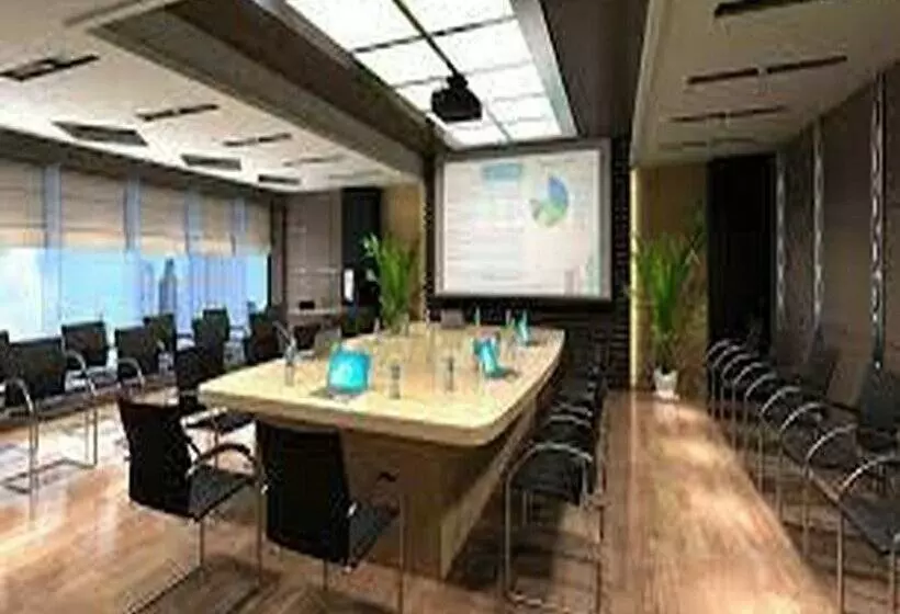 هتل Persian Plaza