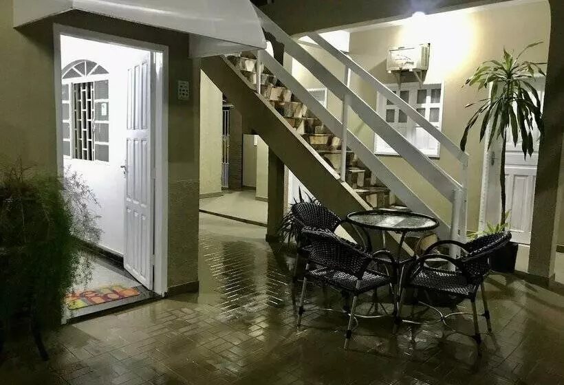 ホテル Pousada Do Carmo